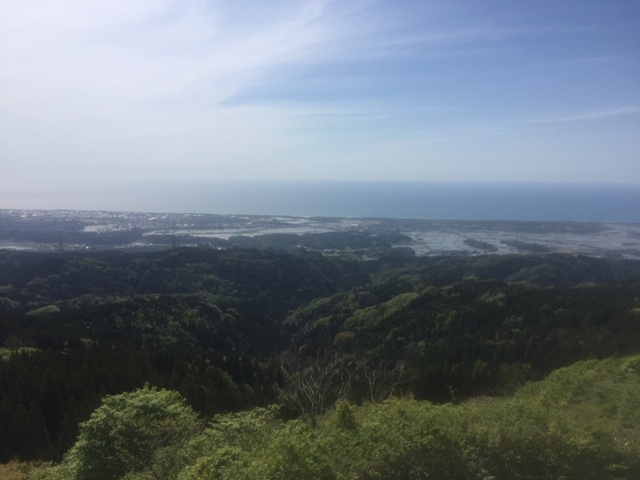 宝達山山頂からみた日本海