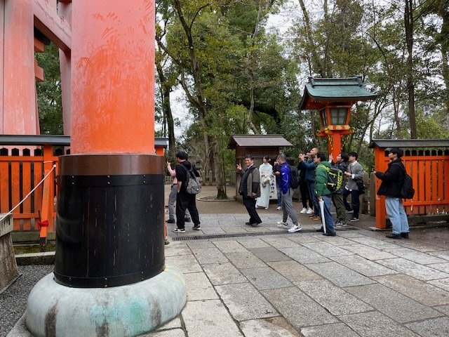 千本鳥居の入口です。